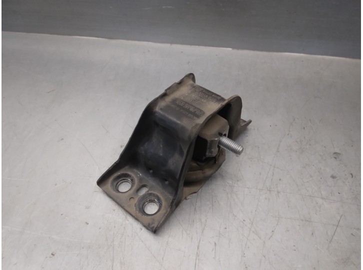 Recambio de soporte motor derecho para renault modus 1.5 dci diesel referencia OEM IAM 8200281186  