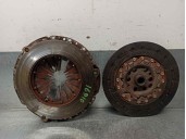 Recambio de kit embrague para volkswagen golf iv berlina (1j1) 1.9 tdi referencia OEM IAM 038198141PX 123035310 LUK