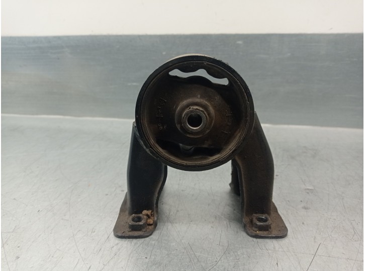 Replacement engine mount for Hyundai Santa Fe (BM) 2.2 CRDi CAT OEM IAM reference 218302B000 
