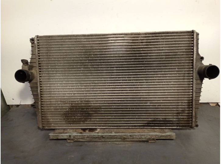 Replacement intercooler for Volvo S60 I (384) D5 OEM IAM reference 30748809 31274554 989580C VALEO
