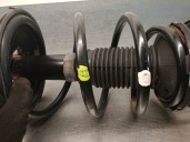 Replacement front right shock absorber for Lexus RX (MCU15) 300 AWD (MCU15) OEM IAM reference 4851049265 4851049265 