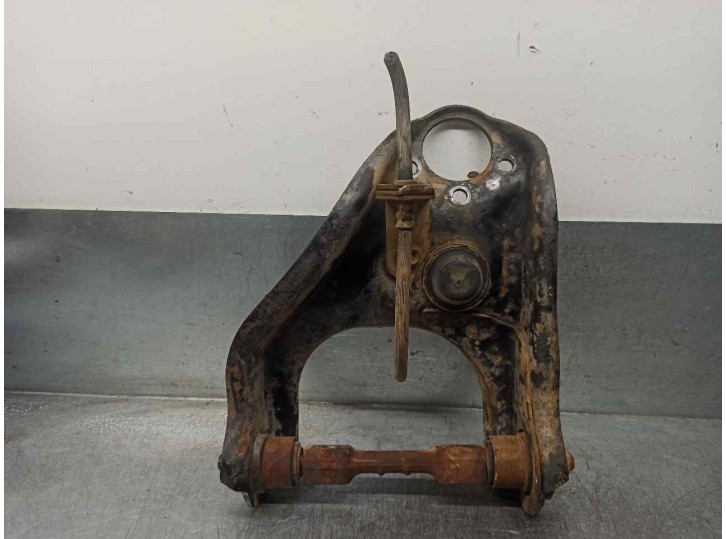 Recambio de brazo suspension superior delantero derecho para opel monterey ltd referencia OEM IAM 8943744185  