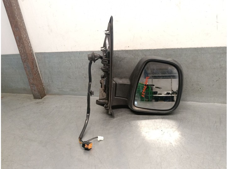 Recambio de retrovisor derecho para opel vivaro c furgoneta (k0) 1.5 referencia OEM IAM 98155882XT 98155882XT 