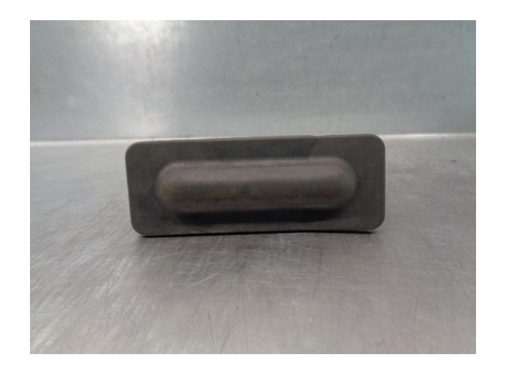 Recambio de maneta exterior porton para citroën c3 iii (sx) 1.2 vti 82 referencia OEM IAM 9676237080 