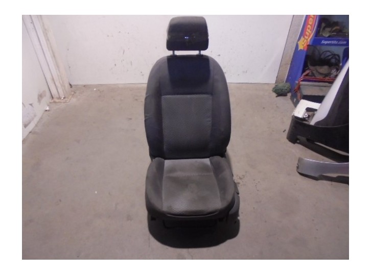 Recambio de asiento delantero izquierdo para ford focus berlina (cap) ambiente (d) referencia OEM IAM TELA GRIS 5 PUERTAS