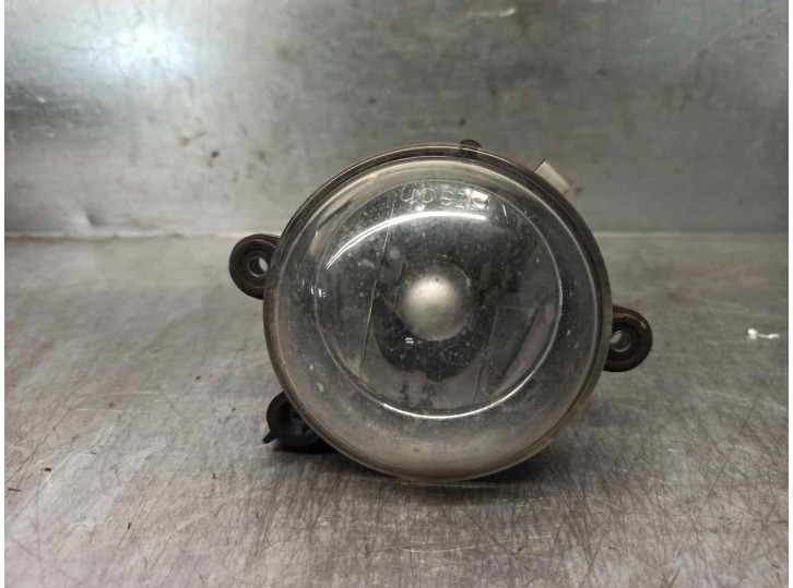 Replacement right fog light for Seat Cordoba Berlina (6L2) 1.9 TDI OEM IAM reference 6L0941699 