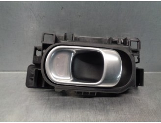 Recambio de maneta interior trasera derecha para citroën c3 iii (sx) 1.2 vti 82 referencia OEM IAM 9825130577 