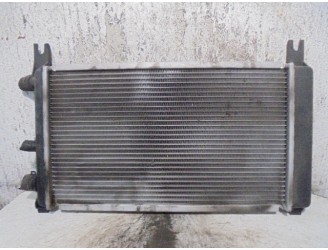 Recambio de radiador agua para ford fiesta iii (gfj) 1.3 cat referencia OEM IAM 89FB8005AH ME89FB8005AH 62121A NISSENS