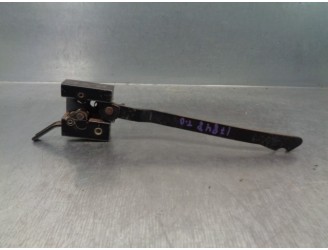 Recambio de retenedor puerta para renault rapid/express (f40) 1.4 referencia OEM IAM 7700773869 7700823338 