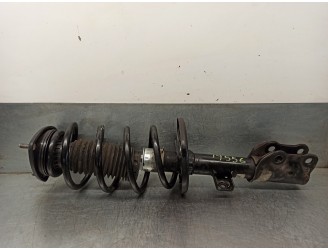Replacement front right shock absorber for Mazda CX-5 2.2 turbodiesel CAT OEM IAM reference KF6934700 