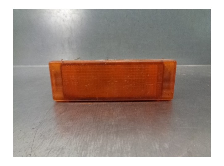 Recambio de piloto delantero derecho para renault rapid/express (f40) 1.4 referencia OEM IAM 7701203558 