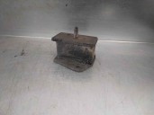 Recambio de soporte cambio para mitsubishi montero (l040) 2.5 turbodiesel referencia OEM IAM MB007023  