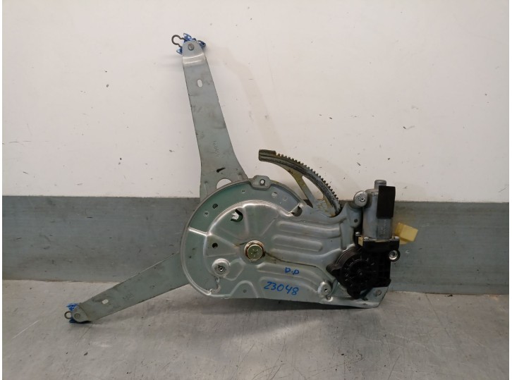 Recambio de elevalunas delantero derecho para volvo s60 i (384) d5 referencia OEM IAM 30784579 