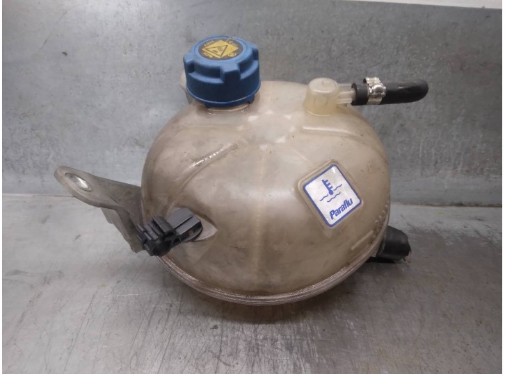 Replacement expansion tank for Alfa Romeo Giulietta (191) 2.0 JTDM OEM IAM reference 2205324 