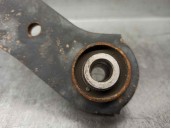 Recambio de brazo suspension superior trasero derecho para jeep compass 2.0 crd cat referencia OEM IAM 05105271D  