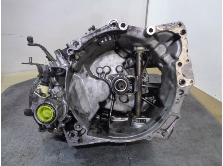 Recambio de caja cambios para peugeot 405 break 1.9 cat referencia OEM IAM 20CJ40 1356711 2205RX