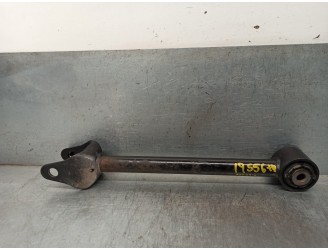 Recambio de brazo suspension inferior trasero derecho para mazda cx-5 2.2 turbodiesel cat referencia OEM IAM KD3528500  