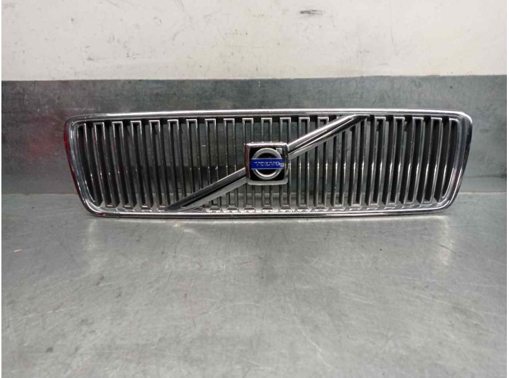 Replacement front grille for Volvo S80 Sedan 2.8 Bi-Turbo CAT OEM IAM reference 9178087 