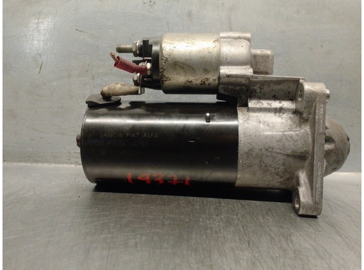 Recambio de motor arranque para alfa romeo giulietta (191) 2.0 jtdm referencia OEM IAM 51810267A152 0001139006 BOSCH