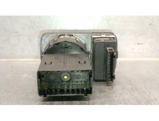 Recambio de reposavasos para ssangyong rodius ii 2.0 xdi referencia OEM IAM 7653021000 7653021000 