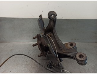 Recambio de reposavasos para ssangyong rodius ii 2.0 xdi referencia OEM IAM 7653021000 7653021000  2