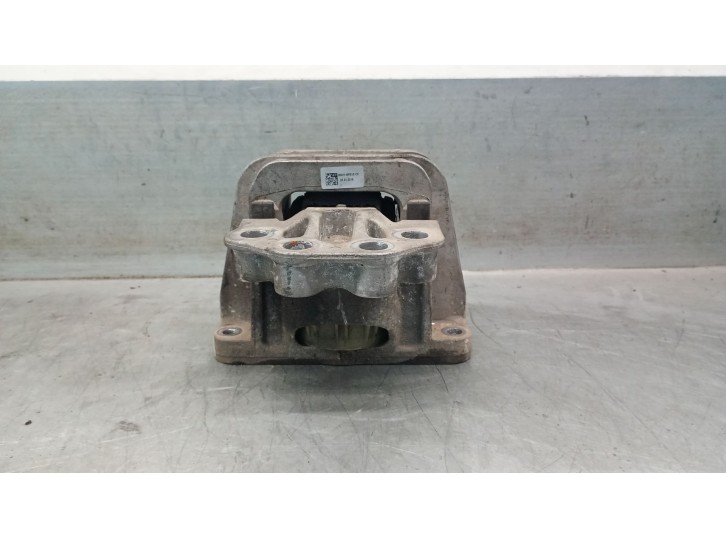 Replacement right engine mount for Ford Transit V363 van (FCD, FDD) 2.0 EcoBlue OEM IAM reference GK216F012CC GK216F0