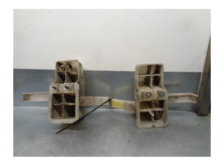 Recambio de refuerzo paragolpes trasero para chevrolet kalos 1.2 cat referencia OEM IAM 96489187 96489186 