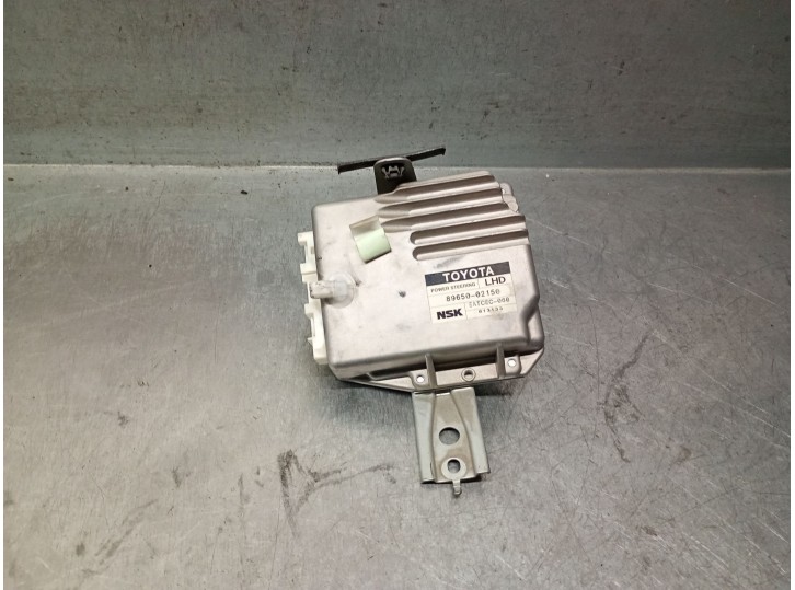Recambio de centralita para toyota corolla (_e12_) 1.4 d (nde120_) referencia OEM IAM 8965002150 8965002150 