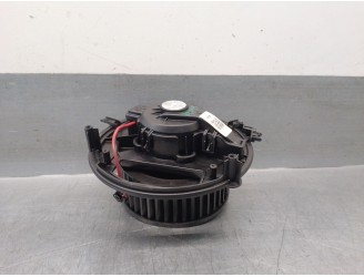Recambio de motor calefaccion para skoda octavia iii (5e3, nl3, nr3) 1.5 tsi referencia OEM IAM 5WB819015 5WB819015 CZ0160601370
