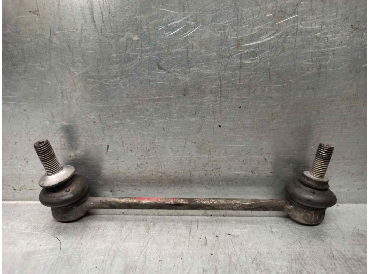 Recambio de bieleta estabilizadora trasera izquierda para bmw serie 5 gran turismo (f07) 2.0 turbodiesel referencia OEM IAM 3332