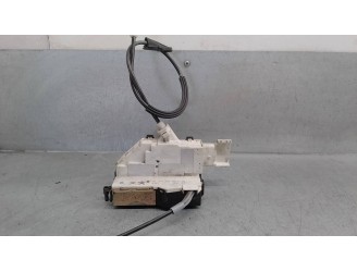 Replacement front right door lock for Citroën C4 Saloon 1.6 16V CAT (NFU / TU5JP4) OEM IAM reference 9647172680 