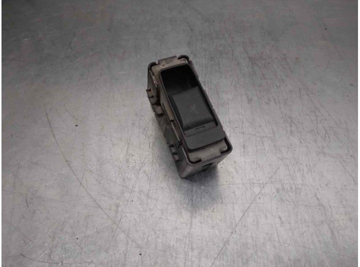 Recambio de mando elevalunas trasero izquierdo para jeep compass 2.0 crd cat referencia OEM IAM 56040693AD  