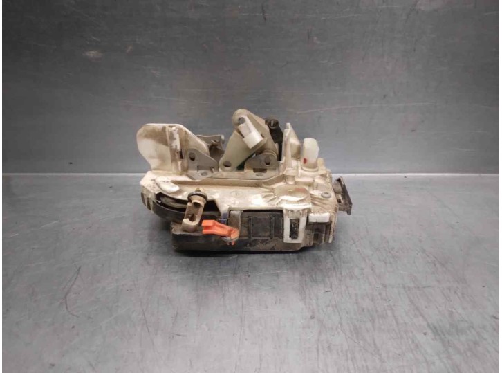 Recambio de cerradura puerta delantera izquierda para jeep compass 2.0 crd cat referencia OEM IAM 4589409AE 4 PINES 5 PUERTAS
