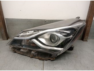 Recambio de faro izquierdo para toyota yaris (_p13_) 1.5 hybrid (nhp130_) referencia OEM IAM 811700DJ90 811700DJ90 