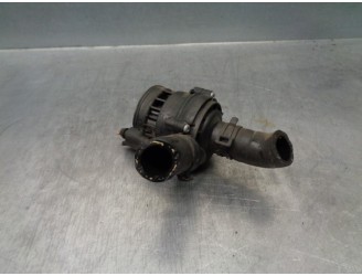 Recambio de bomba agua para mercedes-benz clase c (w204) berlina c 220 cdi blueefficiency (204.002) referencia OEM IAM A21183503