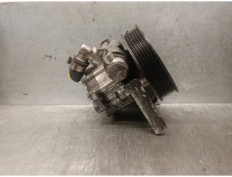 Recambio de bomba servodireccion para bmw 5 (e60) 525 i referencia OEM IAM 32416766190 32416766190 