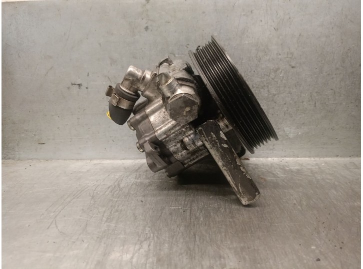 Recambio de bomba servodireccion para bmw 5 (e60) 525 i referencia OEM IAM 32416766190 32416766190 