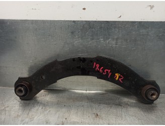 Recambio de brazo suspension superior trasero izquierdo para mitsubishi lancer berlina (cy0) 2.0 di-d cat referencia OEM IAM 411