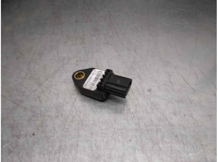 Recambio de sensor impacto para jeep compass 2.0 crd cat referencia OEM IAM P04896065AA 