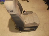 Recambio de asiento delantero derecho para audi allroad quattro (4b5) 2.5 v6 24v tdi referencia OEM IAM 4297417 TELA GRIS 5 PUER