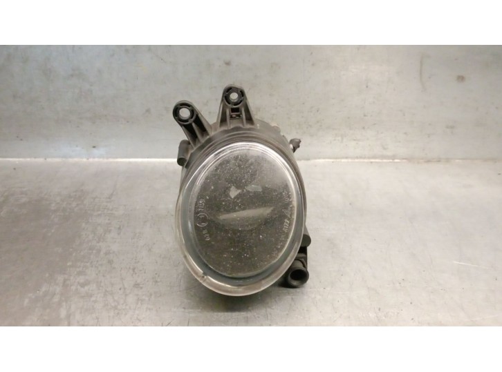 Replacement left fog light for Audi A4 Saloon (8E) 1.8 20V OEM IAM reference 8E0941699B 8E0941699B 0305063003 AL