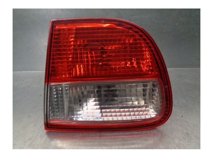 Recambio de piloto trasero derecho para seat leon (1m1) 1.9 tdi referencia OEM IAM 1M6945092B DE PORTON