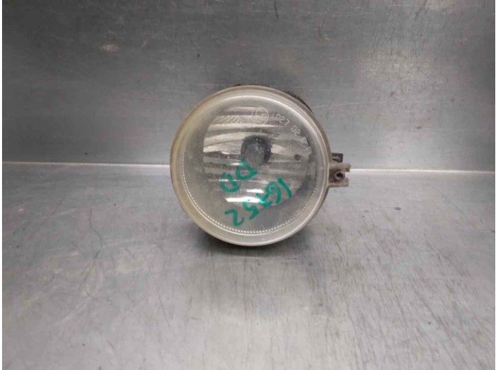 Recambio de faro antiniebla derecho para jeep compass 2.0 crd cat referencia OEM IAM 04805857AA 