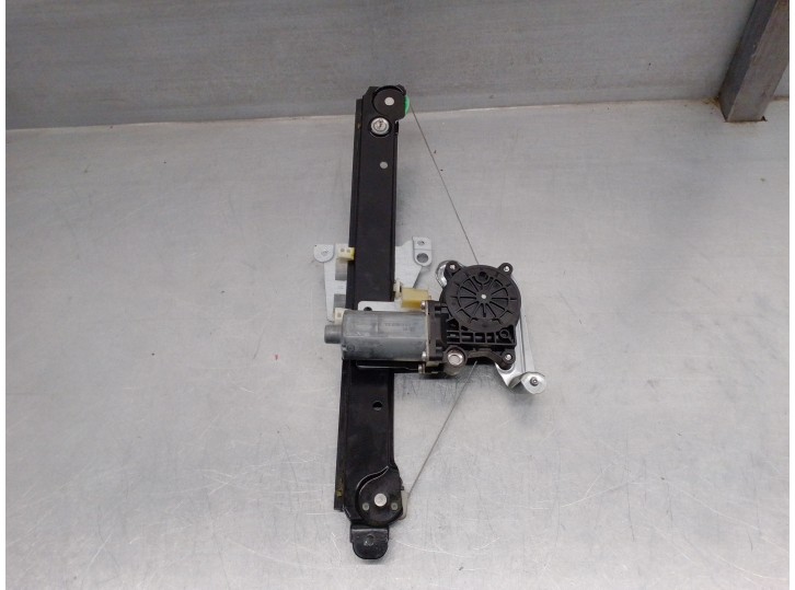 Recambio de elevalunas trasero derecho para volvo s60 berlina 2.4 diesel cat referencia OEM IAM 31253720 2 PINES 4 PUERTAS