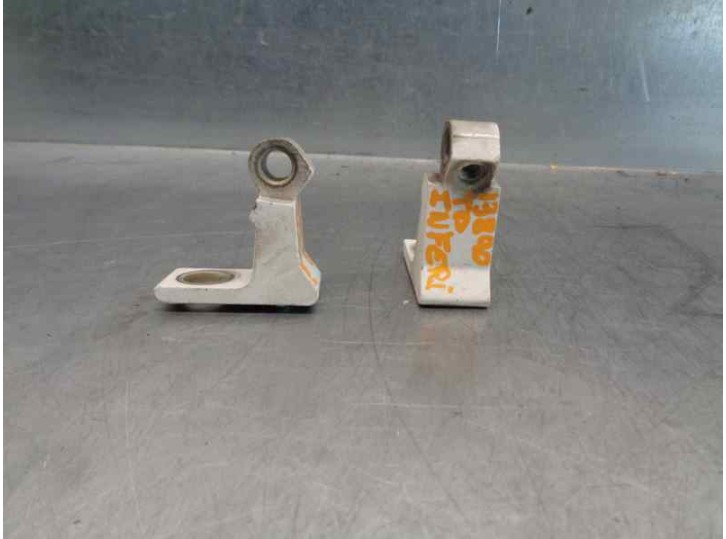 Recambio de bisagra puerta para skoda superb combi (3t5) 2.0 tdi dpf referencia OEM IAM   