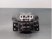 Replacement left engine mount for Seat Leon ST (5F8) FR OEM IAM reference 5Q0199555BG GEARBOX MOUNT 