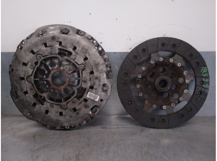 Recambio de kit embrague para citroën c3 1.6 16v hdi referencia OEM IAM 8201044952  