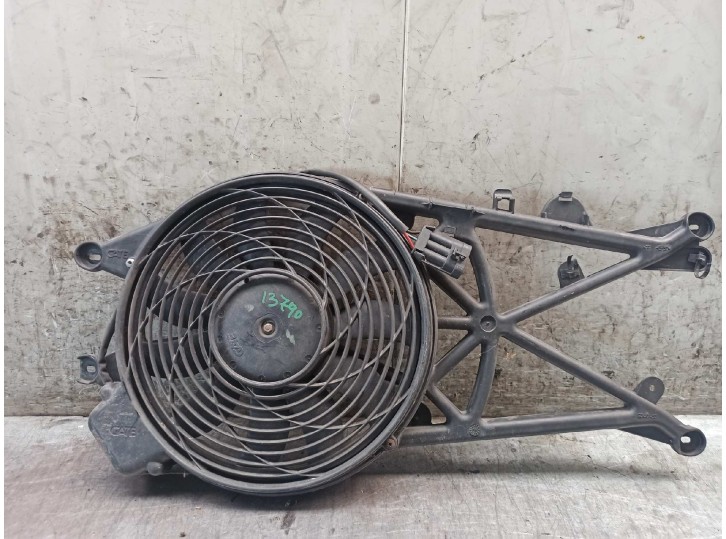 Recambio de electroventilador para opel meriva a 1.3 16v cdti referencia OEM IAM 8240458 