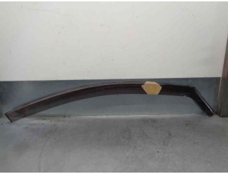 Recambio de molduras delanteras para skoda superb combi (3t5) 2.0 tdi dpf referencia OEM IAM 