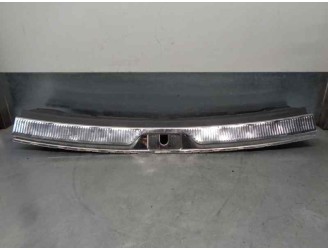 Recambio de molduras traseras para skoda superb combi (3t5) 2.0 tdi dpf referencia OEM IAM 